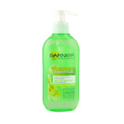 Garnier Essentials Cleansing Foaming Gel